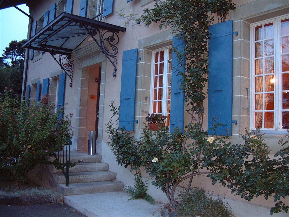 Hostellerie Les Chevreuils Lausanne Bagian luar foto