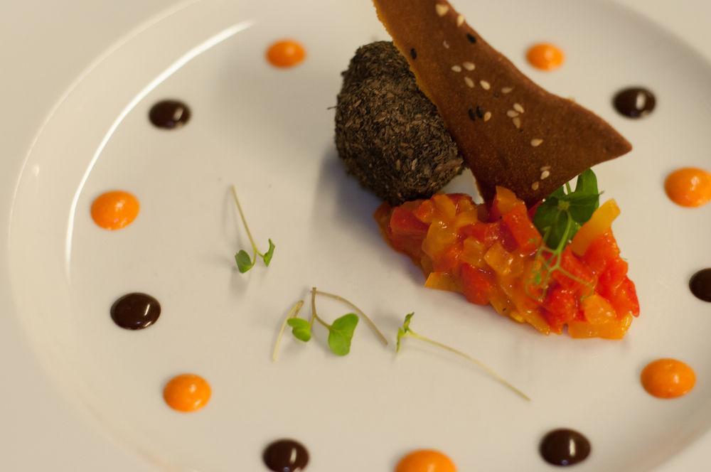 Hostellerie Les Chevreuils Lausanne Bagian luar foto