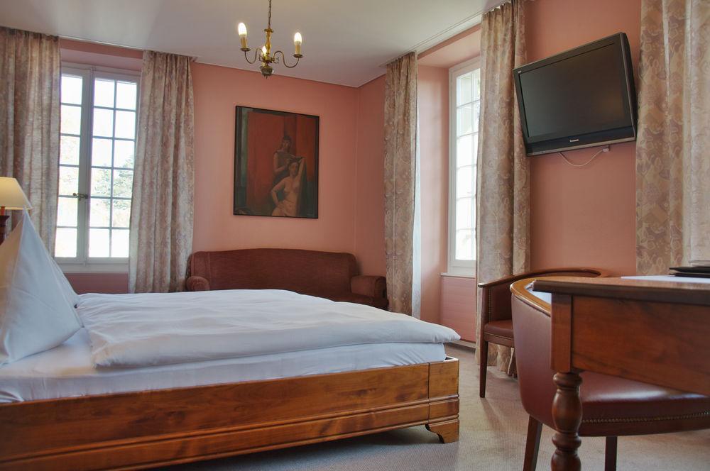 Hostellerie Les Chevreuils Lausanne Bagian luar foto